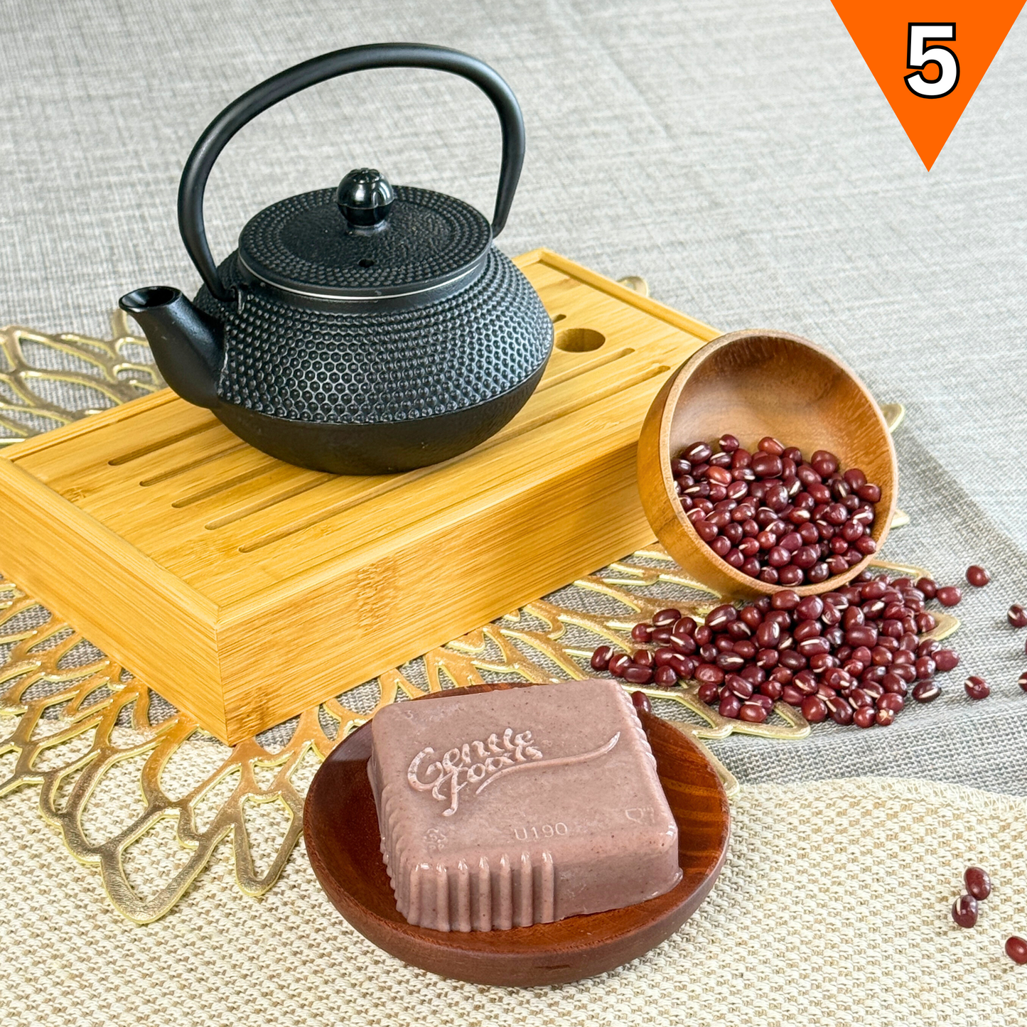 Red Bean Mooncake