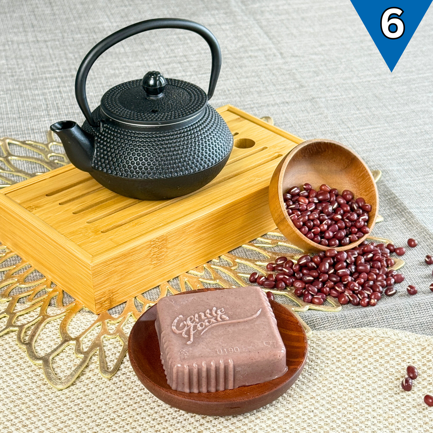 Red Bean Mooncake