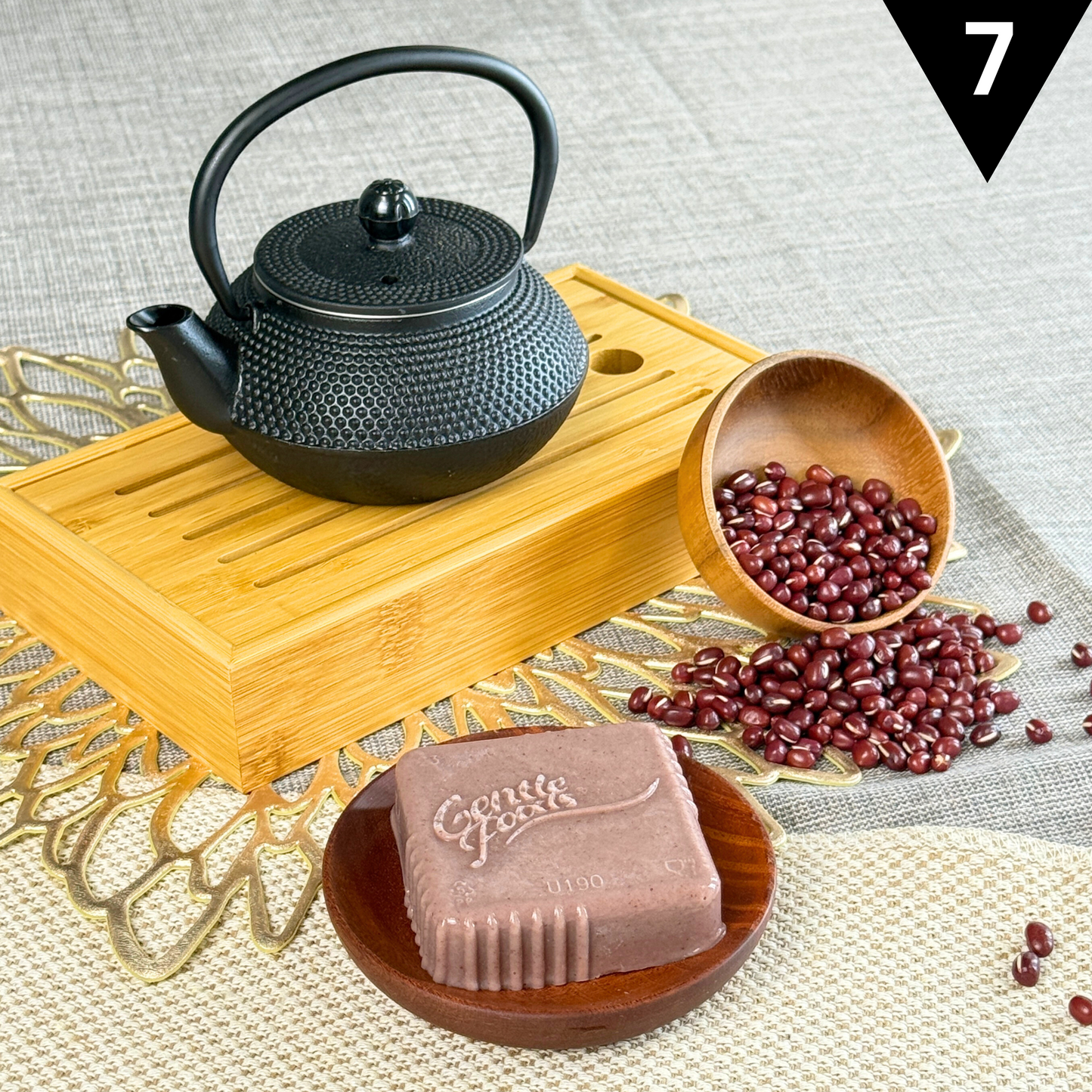 Red Bean Mooncake